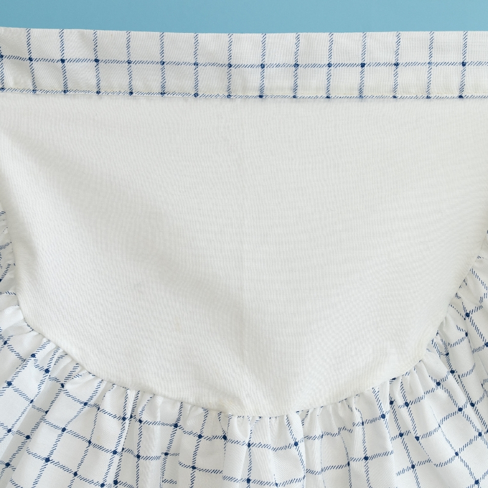 Vintage 1950s Blue & White Cocktail Apron - Like New - Picture 3 of 4